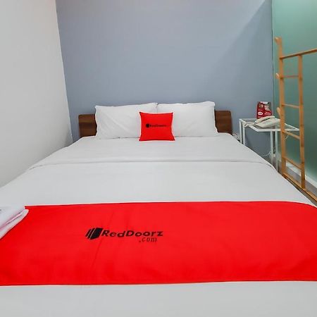 Reddoorz Plus @ Batutulis Bogor Luaran gambar